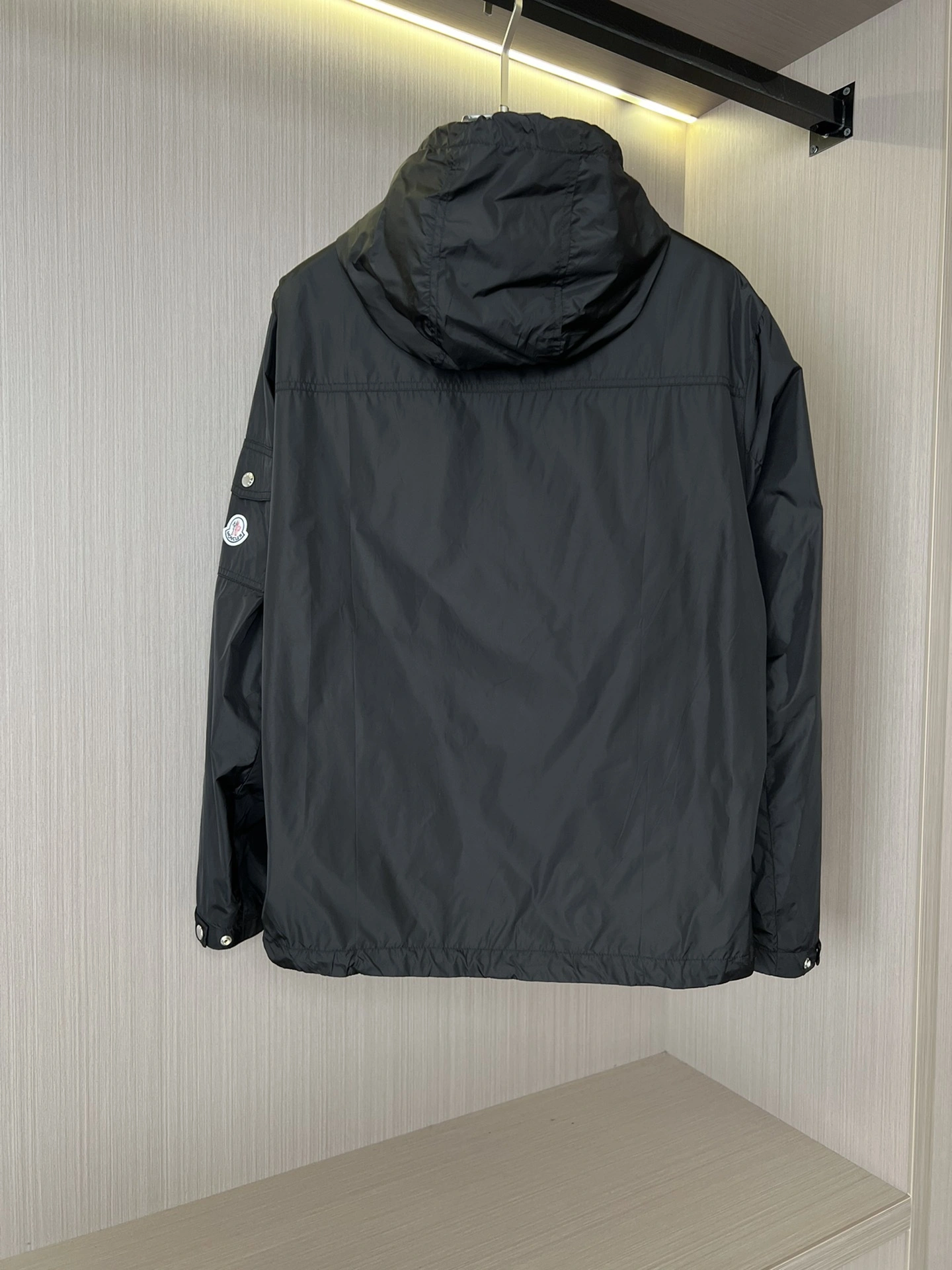 wg.luxury- 7o9385r etiache item:D-F453H3141